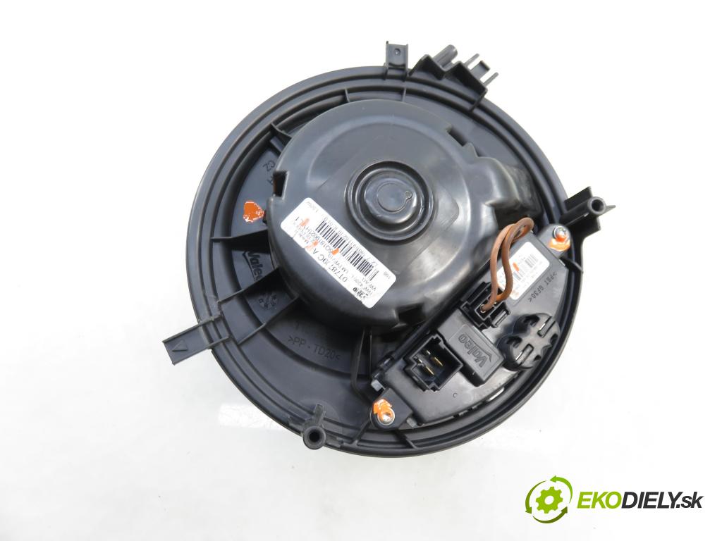 VW GOLF VII Variant (BA5, BV5) KOMBI 2019 850,00 1.6 TDI CR 115 - DGTE 1598,00 Ventilátor vetráku 5Q1819021H ; 5Q0907521C