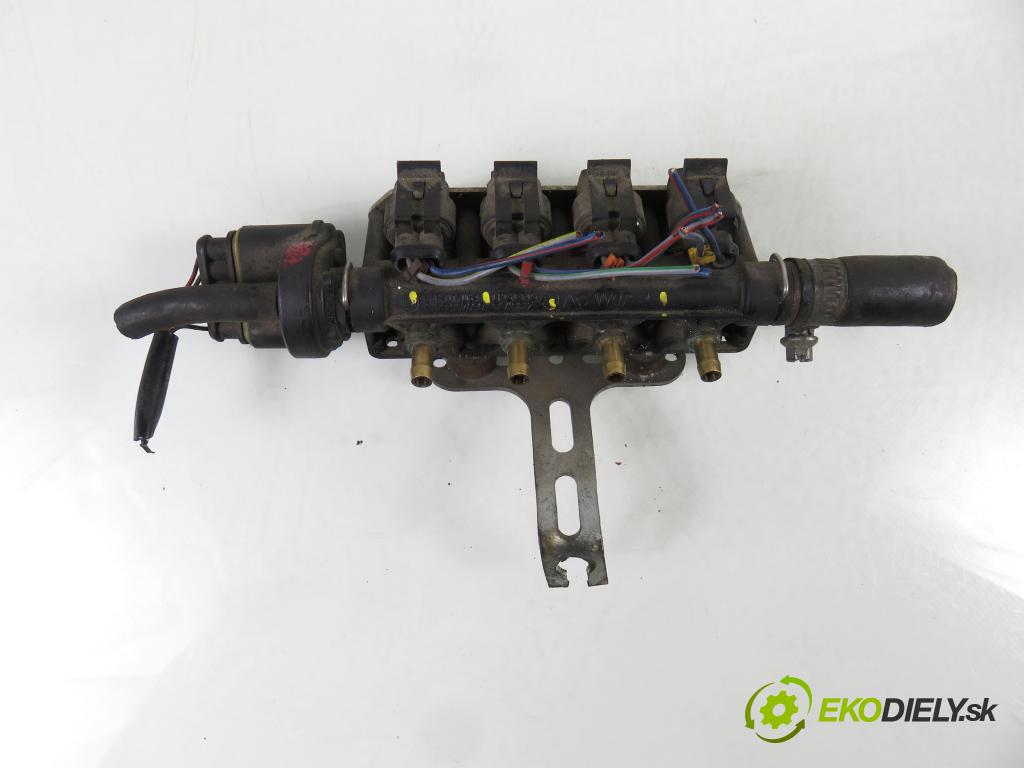 RENAULT GRAND SCENIC II (JM0/1_) MINIVAN 2004 99,00 2.0 135 - F4R 771 1998,00 Lišta vstrekovacia LPG 67R017064 ; ACW024