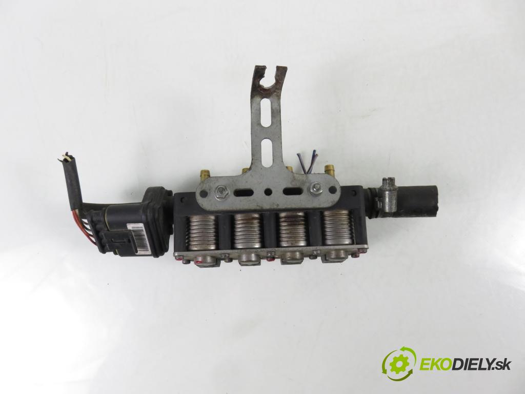 RENAULT GRAND SCENIC II (JM0/1_) MINIVAN 2004 99,00 2.0 135 - F4R 771 1998,00 Lišta vstrekovacia LPG 67R017064 ; ACW024