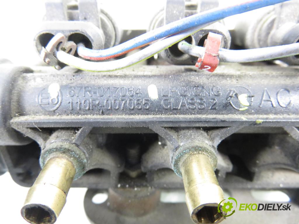 RENAULT GRAND SCENIC II (JM0/1_) MINIVAN 2004 99,00 2.0 135 - F4R 771 1998,00 Lišta vstrekovacia LPG 67R017064 ; ACW024