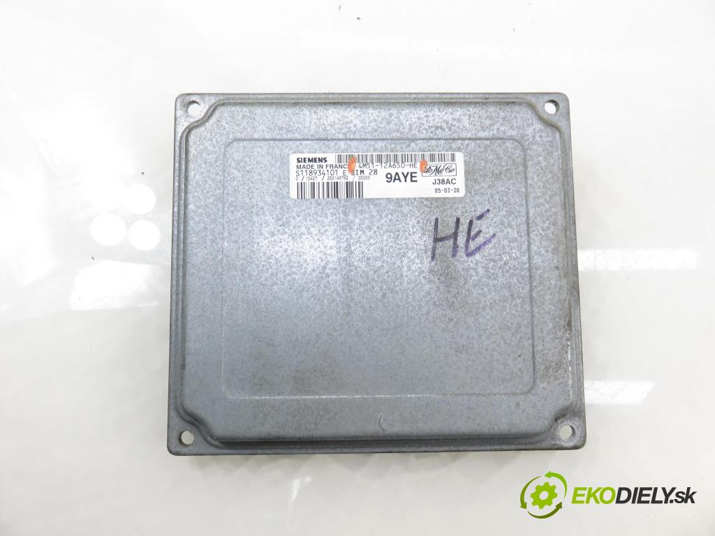FORD FOCUS II (DA_, HCP) HB 2005 74,00 1.6 - SHDC 1596,00 Riadiaca jednotka Motor 4M5112A650HE