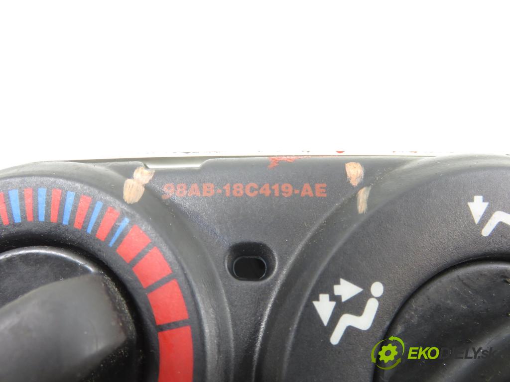 FORD FOCUS (DAW, DBW) HB 2000 96,00 2.0 16V - EDDF 1988,00 Panel kúrenia KLIMATIZACE: 98AB18C419AE