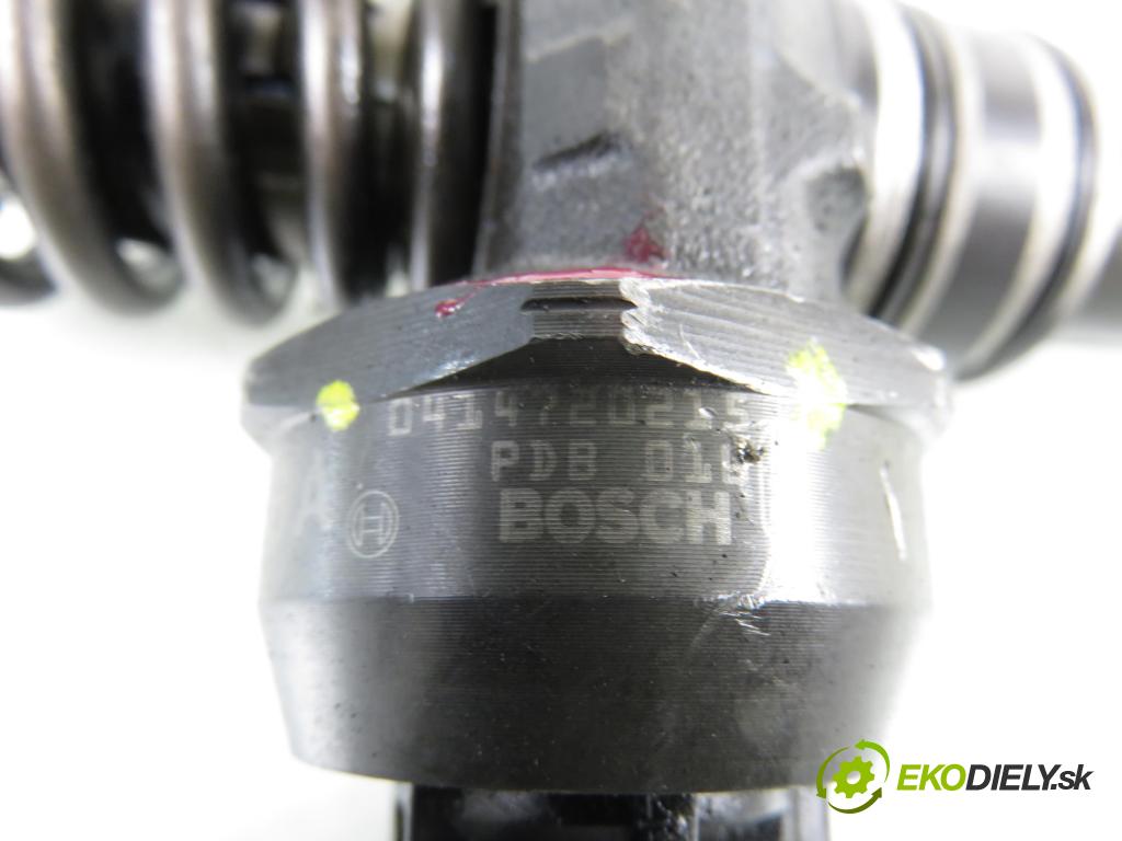 SKODA OCTAVIA I Combi (1U5) KOMBI 2002 74,00 1.9 TDI 4x4 - ATD 1896,00 vstříkovač 038130073AG ; 0414720215 (Vstřikovač paliva)