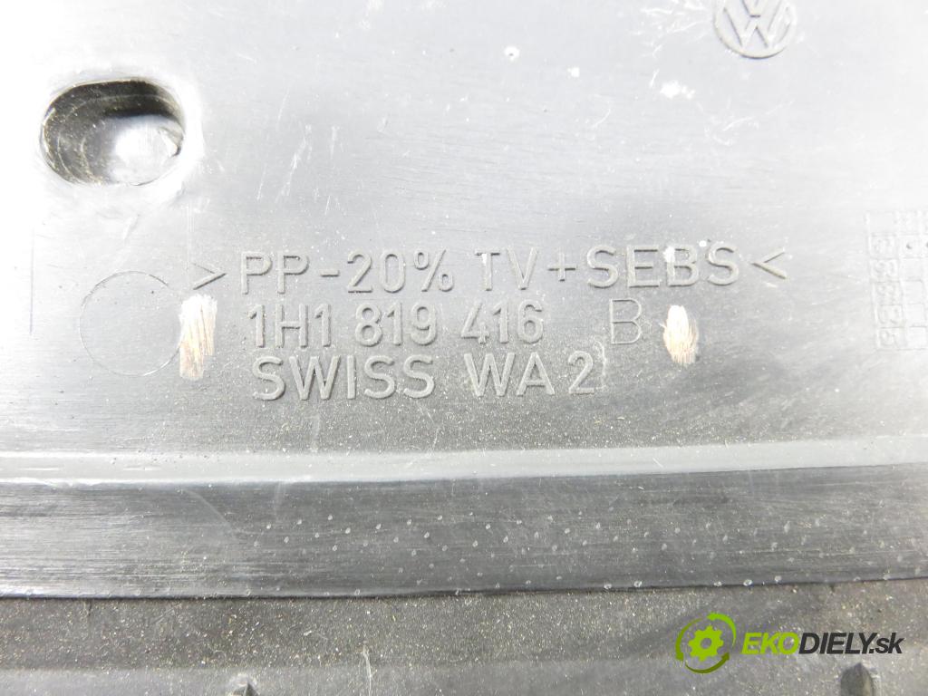 VW GOLF III Variant (1H5) KOMBI 1997 66,00 1.9 TDI - 1Z 1896,00 Torpédo, plast pod čelné okno 1H1819416B (Torpédo (plast pod čelným sklom))