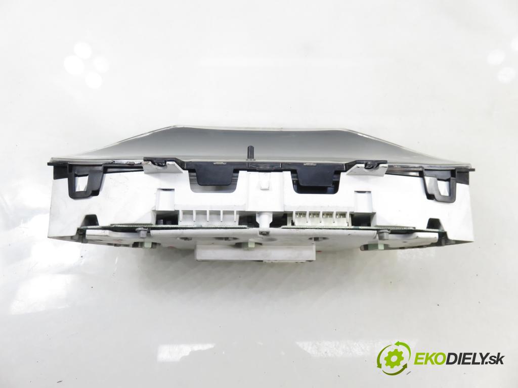 FORD FOCUS (DAW, DBW) HB 2000 96,00 2.0 16V - EDDF 1988,00 Prístrojovka elektrický 98AB10849CF