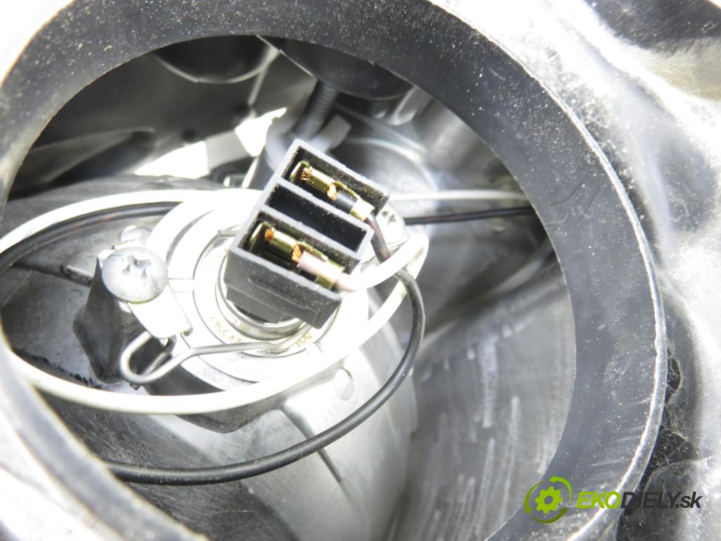 OPEL MOVANO B Platforma / podwozie (X62) FURGON 2014 81,00 2.3 CDTI FWD - M9T 870 2299,00 Svetlo LP