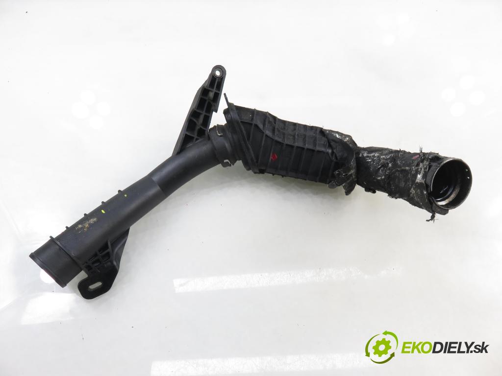 DACIA DOKKER Express FURGON 2012 0,00 1.5 dCi - K9K 612 1461,00 Rúra intercoolera turba 144609034R