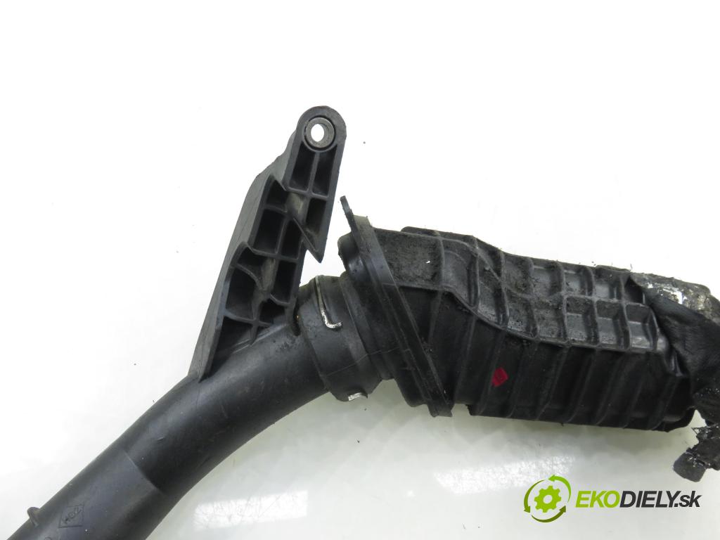 DACIA DOKKER Express FURGON 2012 0,00 1.5 dCi - K9K 612 1461,00 Rúra intercoolera turba 144609034R