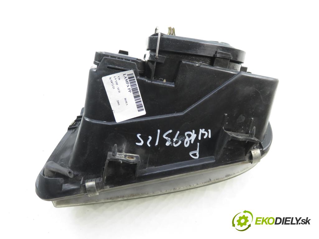 VW BORA (1J2) SEDAN 2001 66,00 1.9 TDI 90 - ALH 1896,00 Svetlo PP
