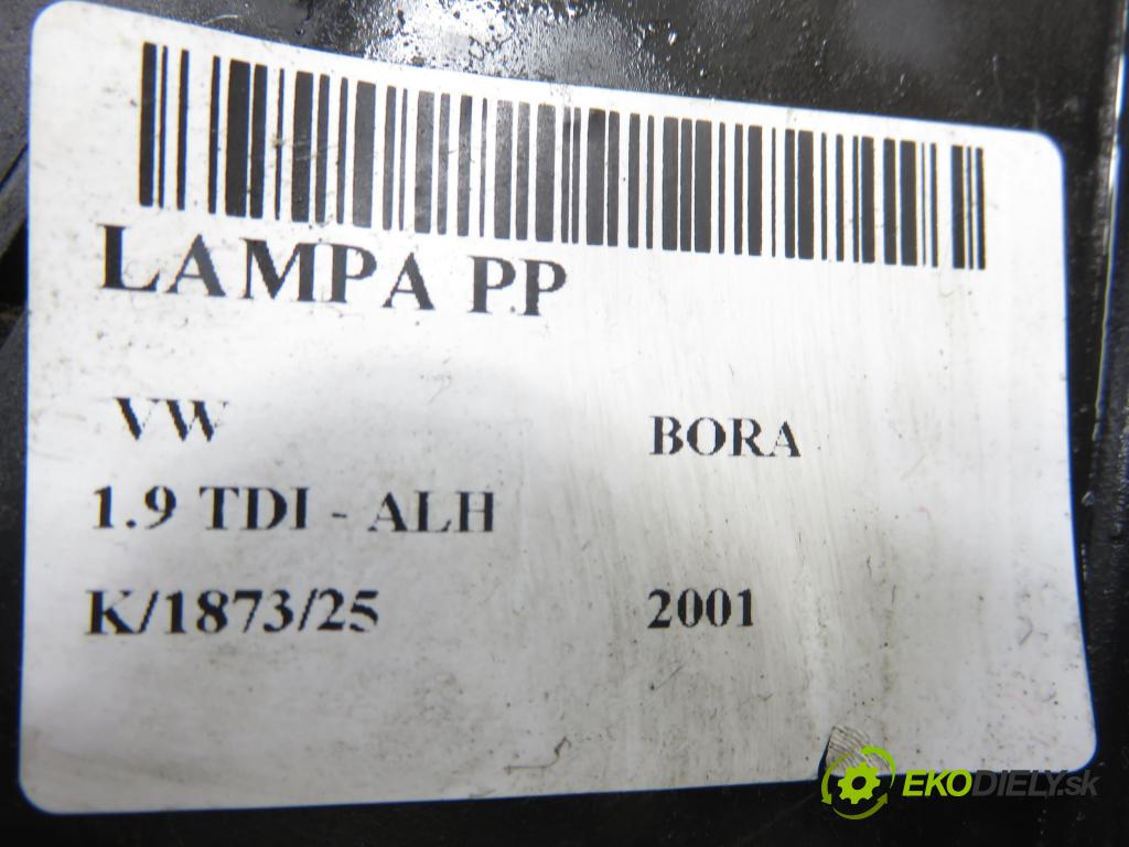 VW BORA (1J2) SEDAN 2001 66,00 1.9 TDI 90 - ALH 1896,00 Svetlo PP