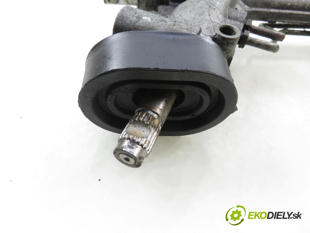 AUDI A2 (8Z0) HB 2001 55,00 1.4 TDI - AMF 1422,00 Riadenie ZE riadením 8Z1423055D