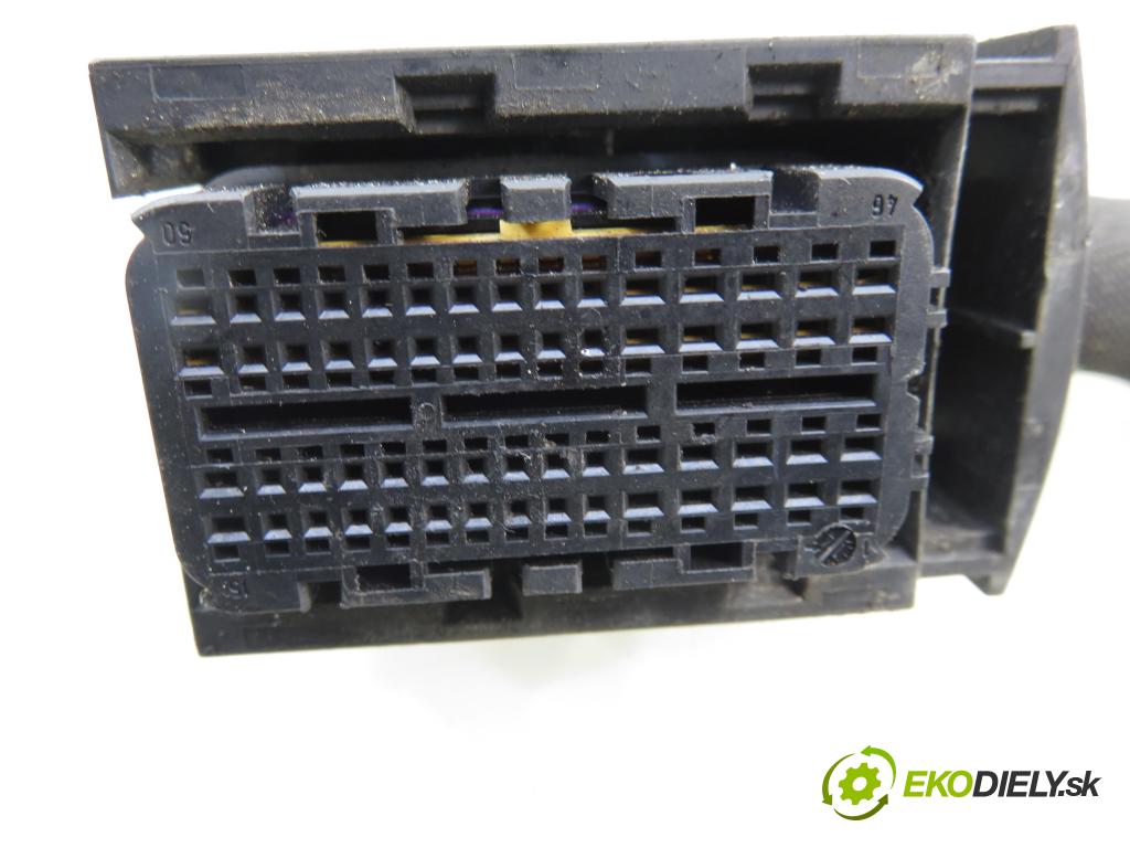 VW TIGUAN (5N_) SUV 2014 130,00 2.0 TDI 4motion - CFGC 1968,00 BALÍČEK: elektrická Motor 03L971595AG