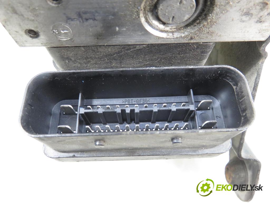 PEUGEOT 206 SW (2E/K) KOMBI 2003 66,00 2.0 HDi - RHY (DW10TD) 1997,00 pumpa ABS 10097011053 ; 10020700024 ; 9641871180 (Pumpa ABS)