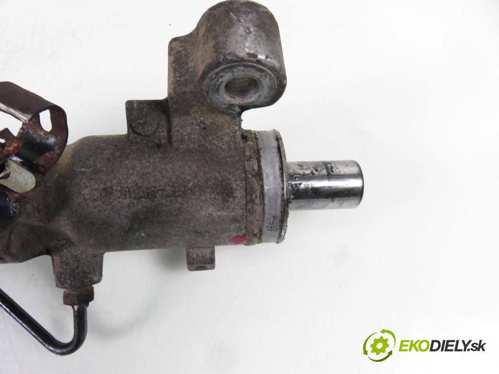 FORD FOCUS II sedan (DB_, FCH, DH) SEDAN 2005 74,00 1.6 - HWDB 1596,00 řízení ZE posilovačem 5M513200GB