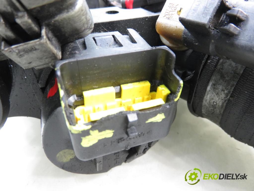 CITROEN C4 Picasso I (UD_) MINIVAN 2008 80,00 1.6 HDi 16V 109 - 9HZ 1560,00 Škrtiaca klapka 9657485480 (Škrtiaca klapka)