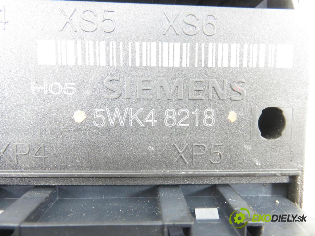 VW POLO (9N_) HB 2009 44,00 1.2 6V 60 - BBM 1198,00 MODUL komfortu 6Q2937049F ; 5WK48218