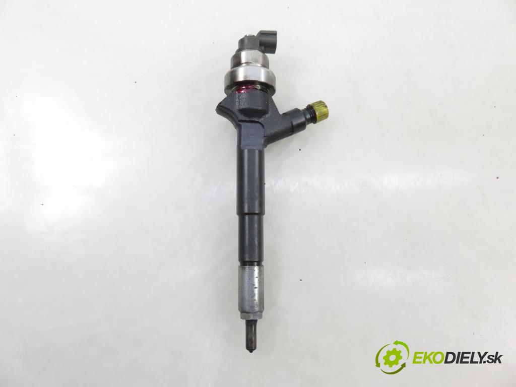 OPEL ASTRA H GTC (L08) HB 2009 81,00 1.7 CDTI - A 17 DTJ 1686,00 vstrekovač 8973762702 (Vstrekovač paliva)