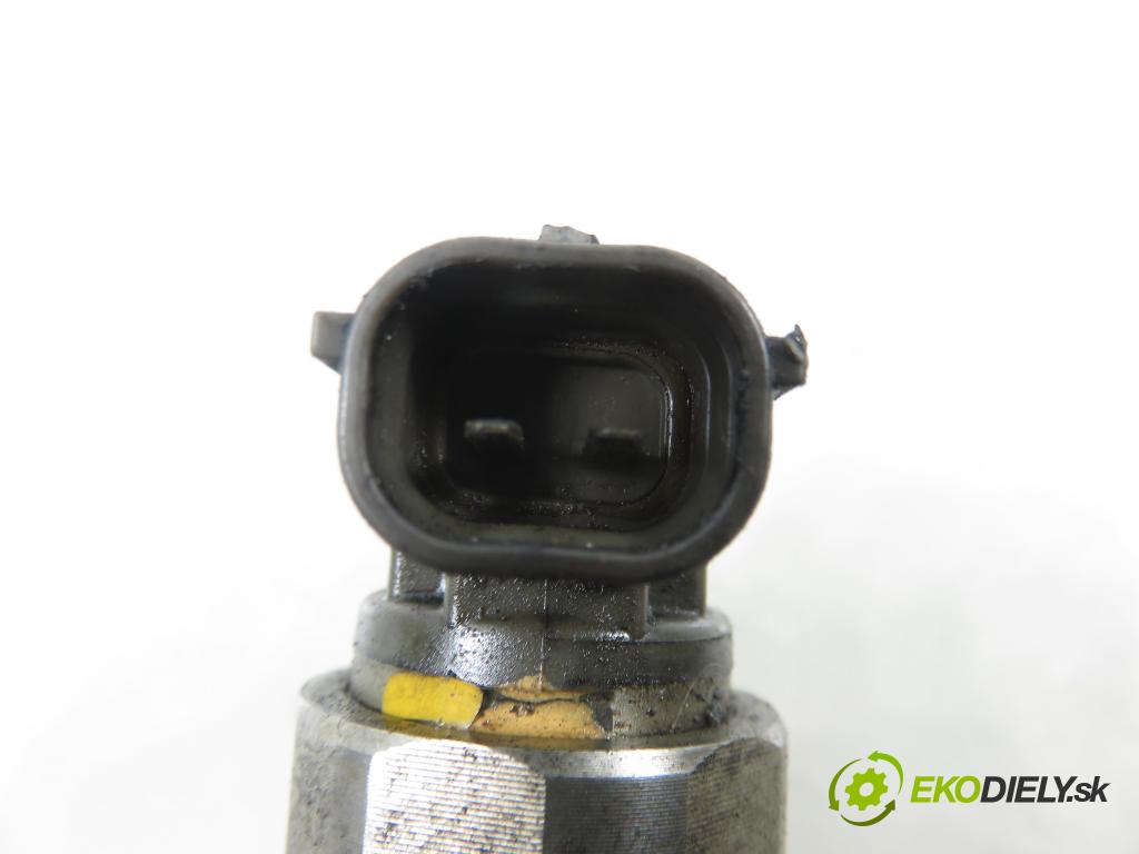 OPEL ASTRA H GTC (L08) HB 2009 81,00 1.7 CDTI - A 17 DTJ 1686,00 vstrekovač 8973762702 (Vstrekovač paliva)