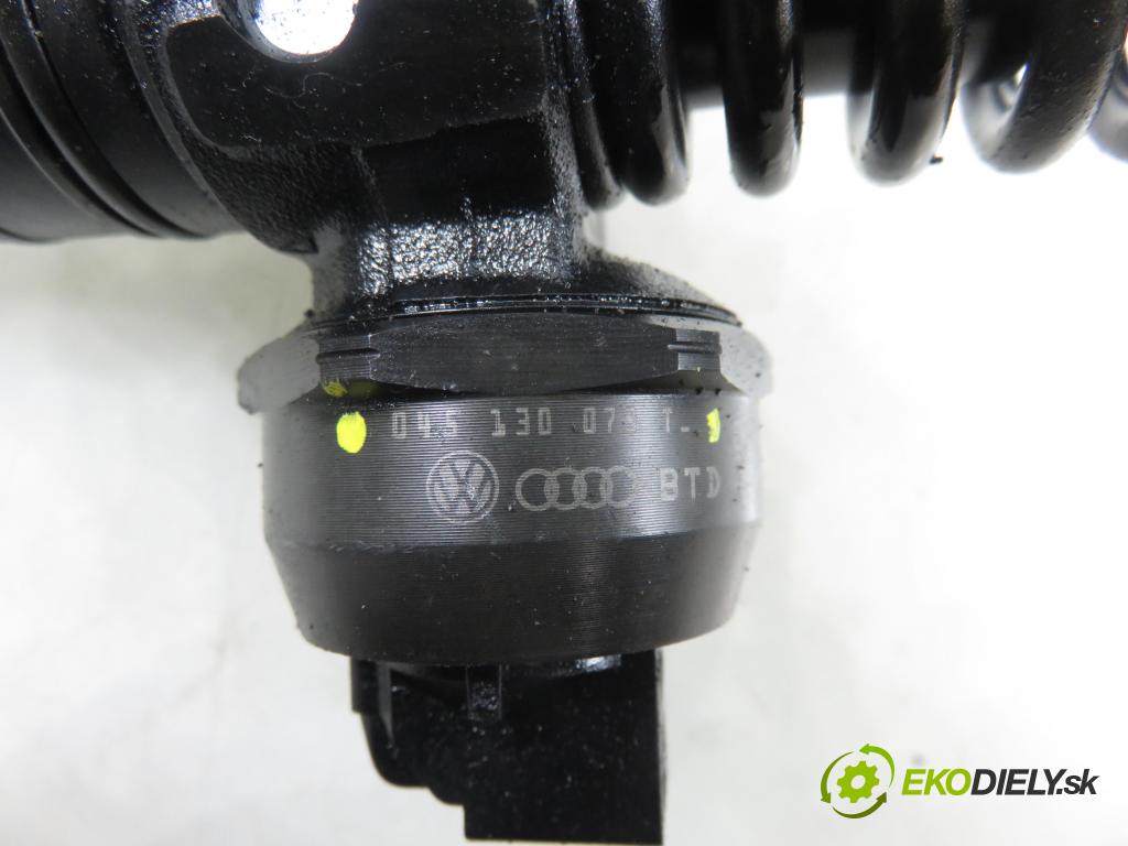 SEAT IBIZA III (6L1) HB 2003 55,00 1.4 TDI 75 - AMF 1422,00 Vstrekovač 045130073T ; 0414720035 (Vstrekovač paliva)