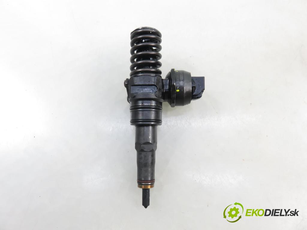 SEAT IBIZA III (6L1) HB 2003 55,00 1.4 TDI 75 - AMF 1422,00 Vstrekovač 045130073T ; 0414720035 (Vstrekovač paliva)