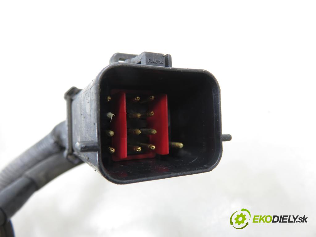 FORD FOCUS (DAW, DBW) HB 2000 96,00 2.0 16V - EDDF 1988,00 lišta vstřikovací 98AG14A390DB ; 0280155820 (Vstřikovací lišta)