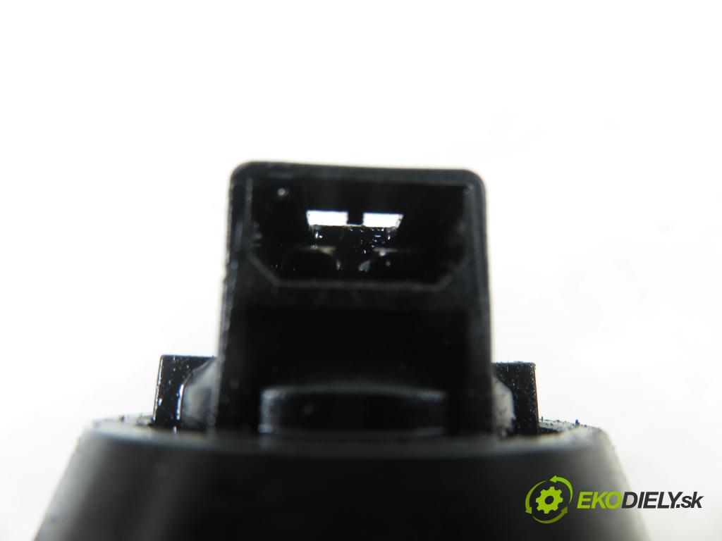 FORD GALAXY (WGR) VAN 2002 85,00 1.9 TDI PD 115 - AUY 1896,00 Vstrekovač 038130073AK ; 0414720038 (Vstrekovač paliva)