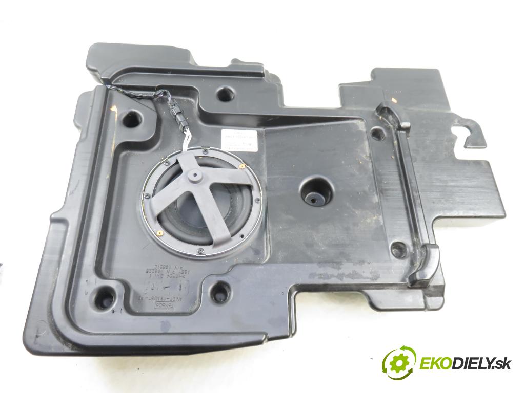 FORD S-MAX (WA6) MINIVAN 2012 118,00 1.6 EcoBoost - JTWA 1596,00 subwoofer AM2T19A067AC (Audio zariadenie)