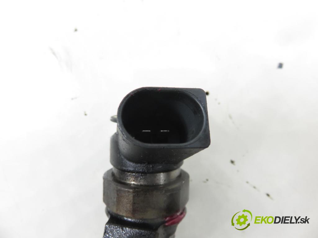 BMW 3 Compact (E46) COMPACT 2002 110,00 320 td 150 - M47 D20 (204D4) 1995,00 vstřikovač 0445110131 ; 7789661 (Vstřikovač paliva)