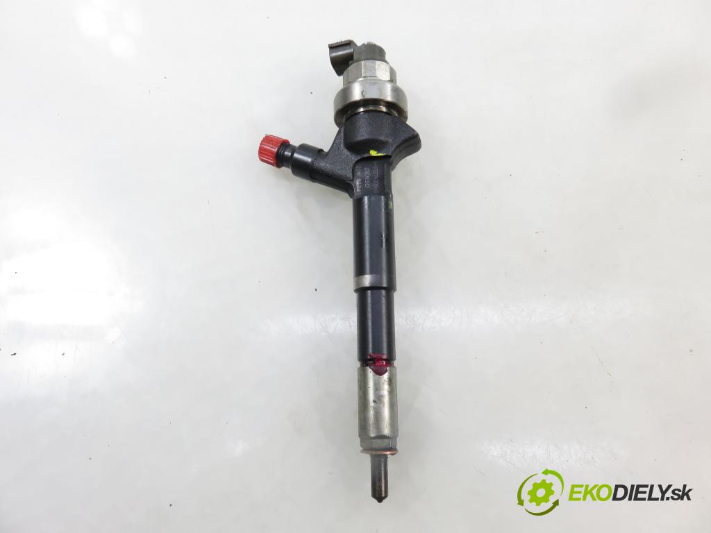 OPEL ASTRA H GTC (L08) HB 2009 81,00 1.7 CDTI - A 17 DTJ 1686,00 vstrekovač 8973762703 (Vstrekovač paliva)