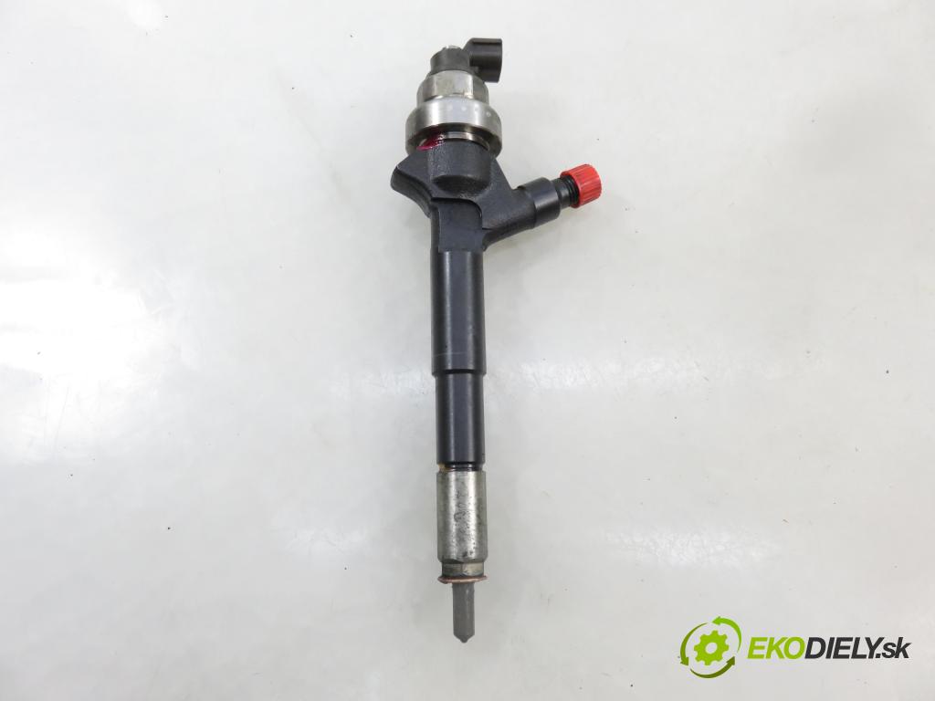 OPEL ASTRA H GTC (L08) HB 2009 81,00 1.7 CDTI - A 17 DTJ 1686,00 vstrekovač 8973762703 (Vstrekovač paliva)