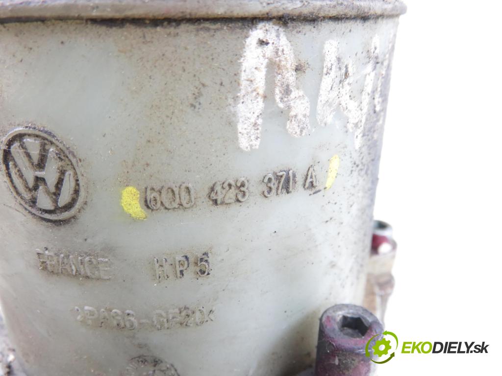 SKODA FABIA I (6Y2) HB 2005 55,00 1.4 16V - BKY 1390,00 pumpa servočerpadlo HYD-EL. 6Q0423155AD