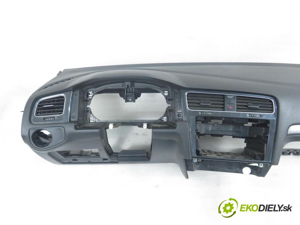 VW GOLF VII Variant (BA5, BV5) KOMBI 2019 850,00 1.6 TDI CR 115 - DGTE 1598,00 doska