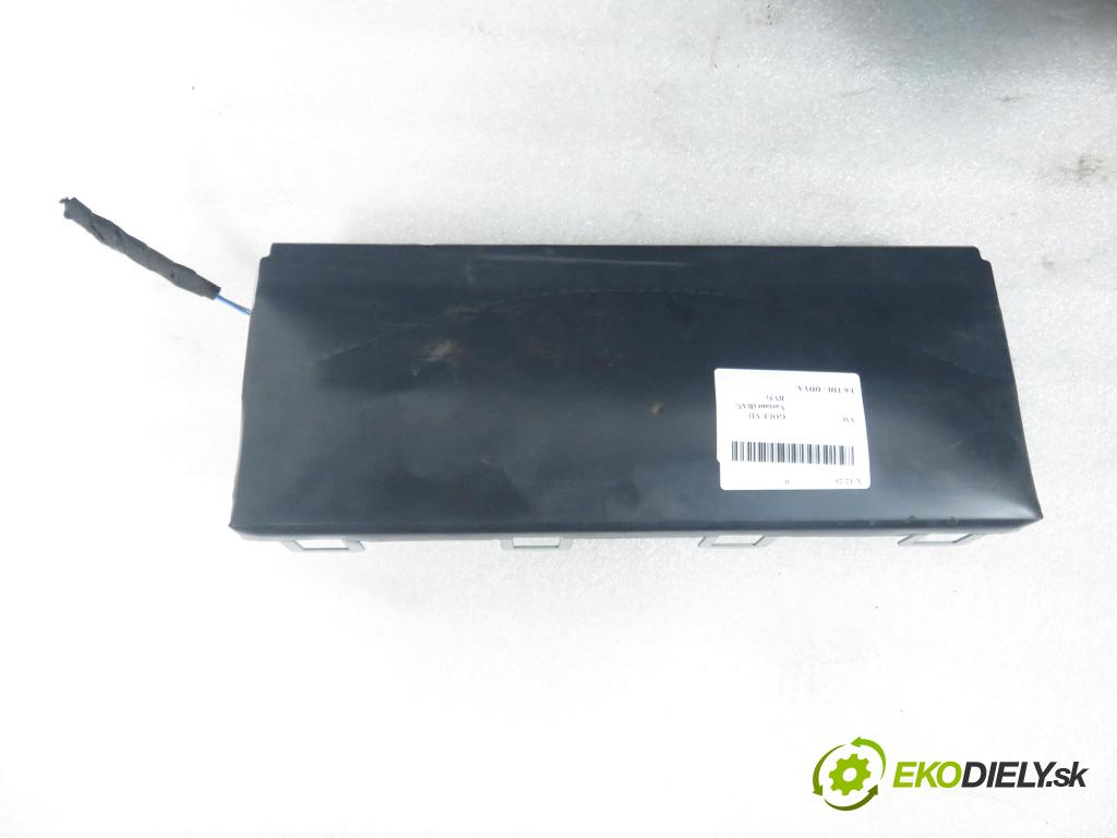 VW GOLF VII Variant (BA5, BV5) KOMBI 2019 850,00 1.6 TDI CR 115 - DGTE 1598,00 doska