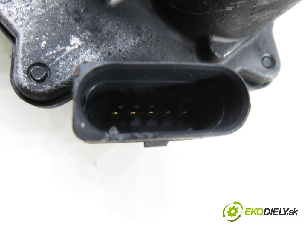 AUDI A5 (8T3) COUPE 2007 176,00 3.0 TDI quattro - CAPA 2967,00 nastavovač svod, potrubí A2C53289031 ; 059129086L (Motorek ostatní)