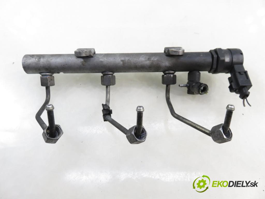 AUDI A5 (8T3) COUPE 2007 176,00 3.0 TDI quattro - CAPA 2967,00 Lišta vstrekovacia 059130090AJ ; 057130764F (Vstrekovacia lišta)