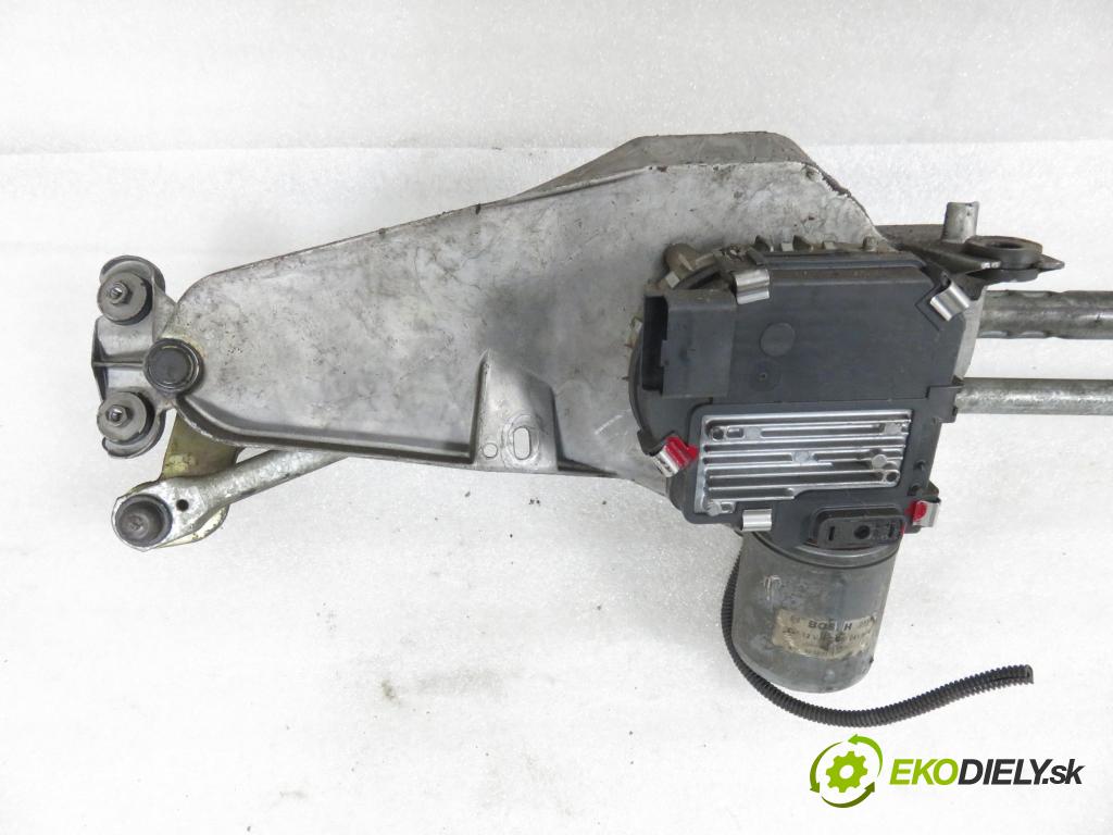 RENAULT GRAND ESPACE IV (JK0/1_) MINIVAN 2003 125,00 2.0 Turbo (JK0A, JK0B, JK0N) - F4R 797 1998,00 Motorček stieračov 8200014038 ; 3397020546