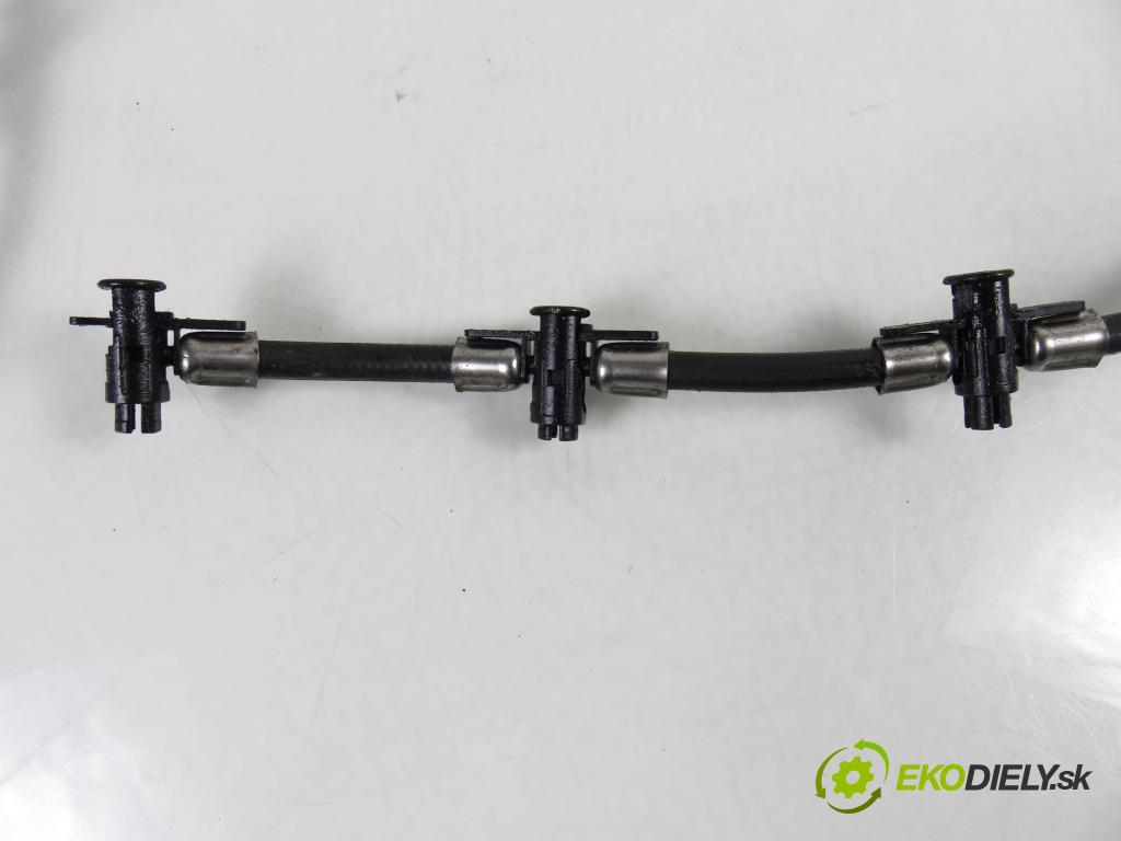 AUDI A5 (8T3) COUPE 2007 176,00 3.0 TDI quattro - CAPA 2967,00 rúrka PŘEVOD VSTŘIKOVAČE: