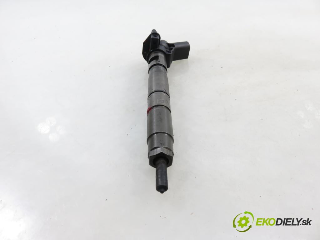 AUDI A5 (8T3) COUPE 2007 176,00 3.0 TDI quattro - CAPA 2967,00 vstrekovač 057130277AG ; 0445115058 (Vstrekovač paliva)