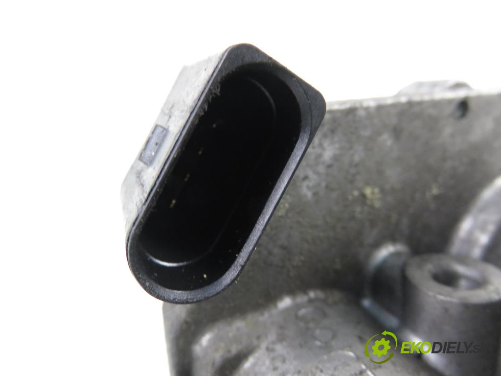 AUDI A5 (8T3) COUPE 2007 176,00 3.0 TDI quattro - CAPA 2967,00 Škrtiaca klapka 4F0145950 (Škrtiaca klapka)