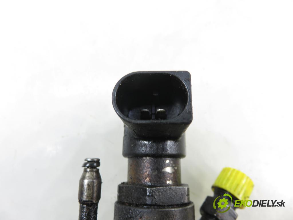 RENAULT MASTER III Platforma / podwozie (EV, HV, UV) KABINA/PLATFORMA 2016 120,00 2.3 dCi 165 FWD - M9T 702 2298,00 vstrekovač 166000372R ; HMLGT5164R (Vstrekovač paliva)