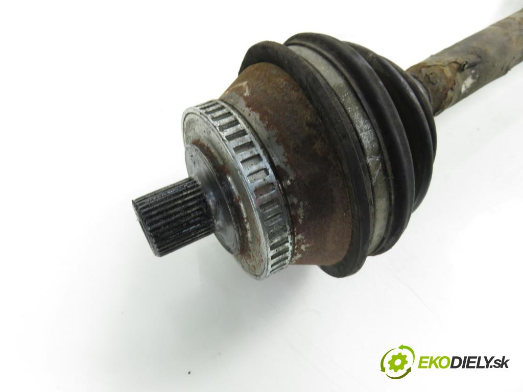 VW PASSAT B5.5 (3B3) SEDAN 2002 74,00 1.9 TDI PD 101 - AVB 1896,00 poloos PP