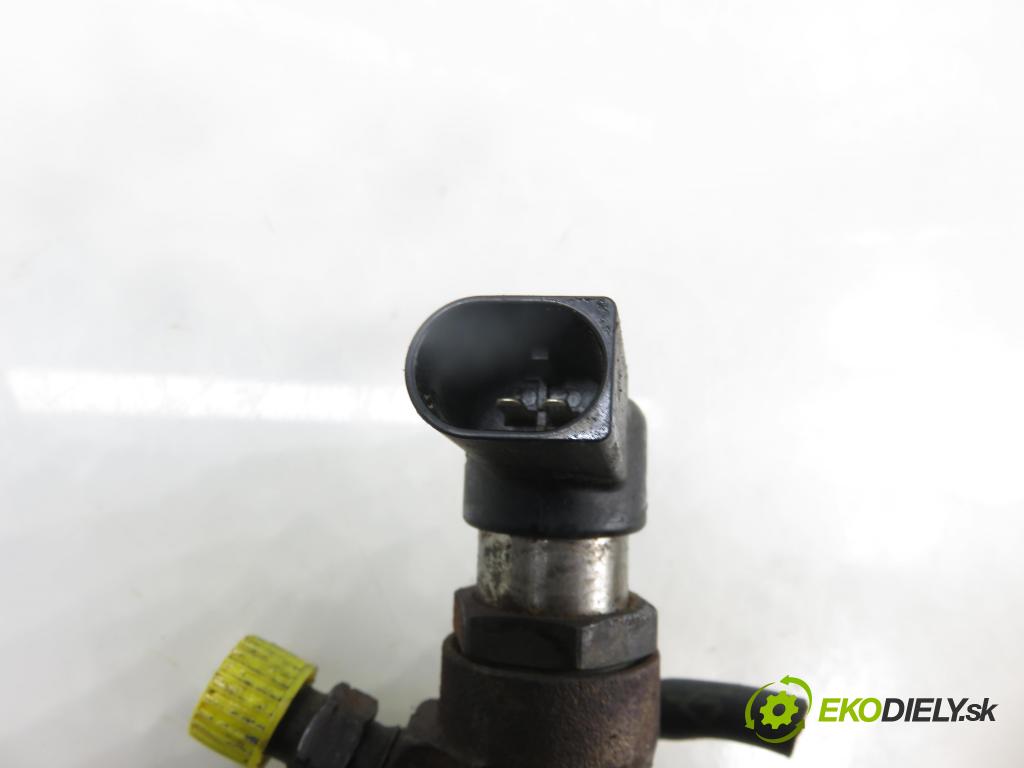 RENAULT SCENIC II (JM0/1_) MINIVAN 2006 78,00 1.5 dCi 106 - K9K 732 1461,00 vstřikovač 8200380253 ; 8200294788 (Vstřikovač paliva)