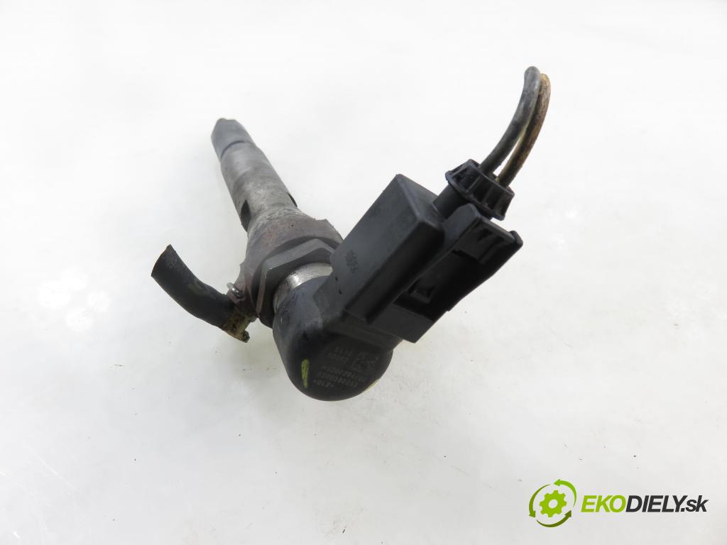 RENAULT SCENIC II (JM0/1_) MINIVAN 2006 78,00 1.5 dCi 106 - K9K 732 1461,00 vstřikovač 8200380253 ; 8200294788 (Vstřikovač paliva)