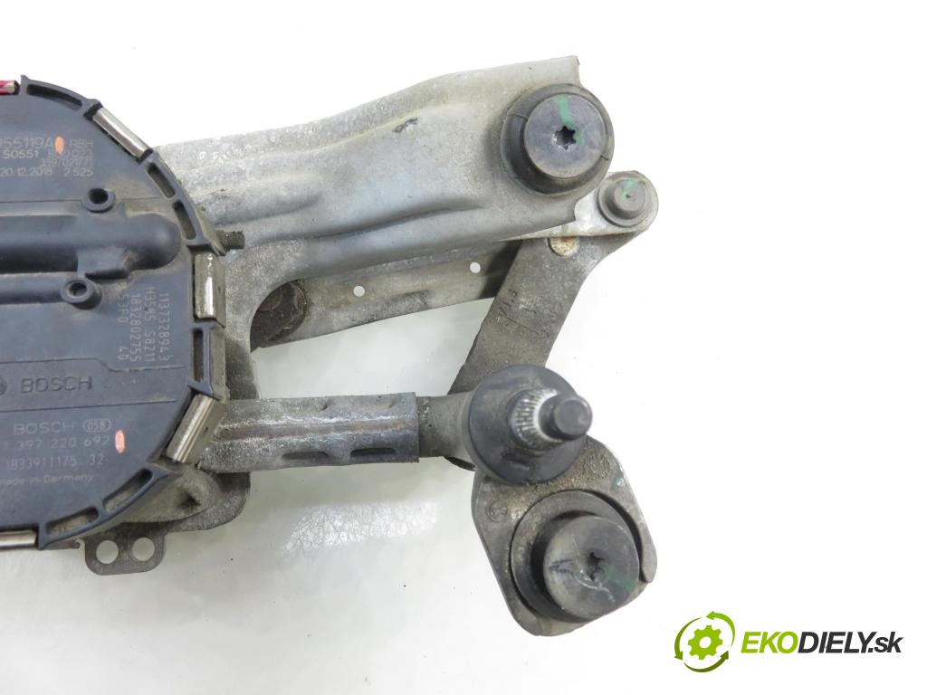 VW GOLF VII Variant (BA5, BV5) KOMBI 2019 850,00 1.6 TDI CR 115 - DGTE 1598,00 MECHANISMUS/ motorek stěračů 1397220692 ; 5G1955119A ; 5G1955023D