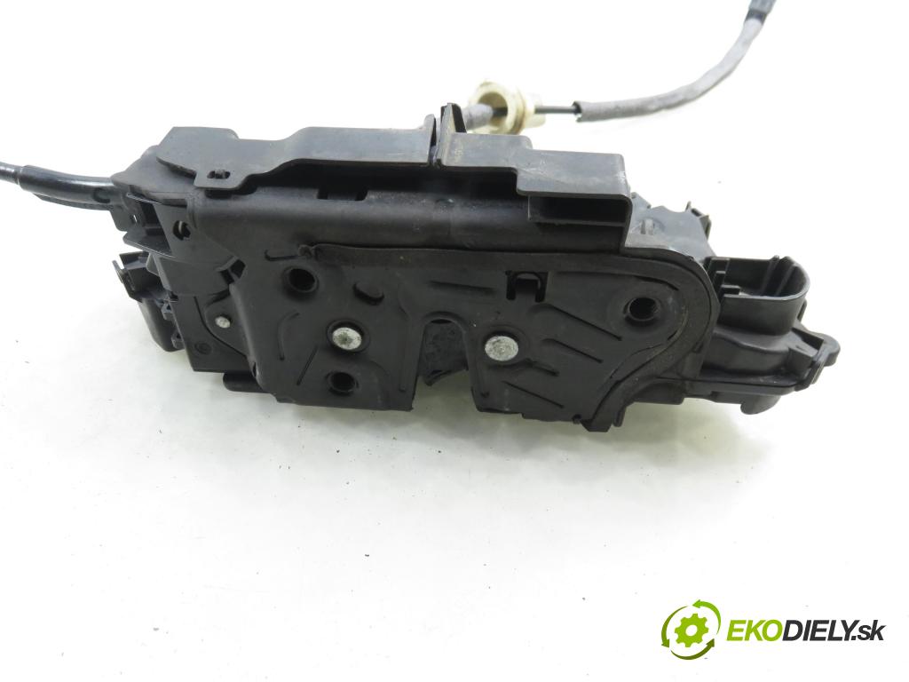 VW GOLF VII Variant (BA5, BV5) KOMBI 2019 850,00 1.6 TDI CR 115 - DGTE 1598,00 zámok 5TB837015A