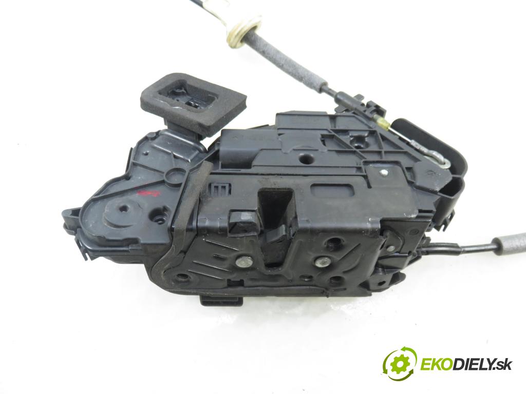 VW GOLF VII Variant (BA5, BV5) KOMBI 2019 850,00 1.6 TDI CR 115 - DGTE 1598,00 zámok 5TB837015A