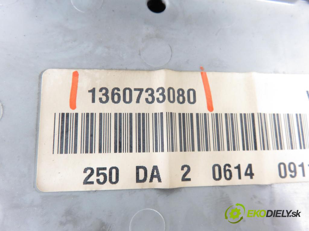 CITROEN JUMPER Skrzynia FURGON 2008 88,00 2.2 HDi 120 - 4HU (P22DTE) 2198,00 Skrinka POJISTKY: 1360733080