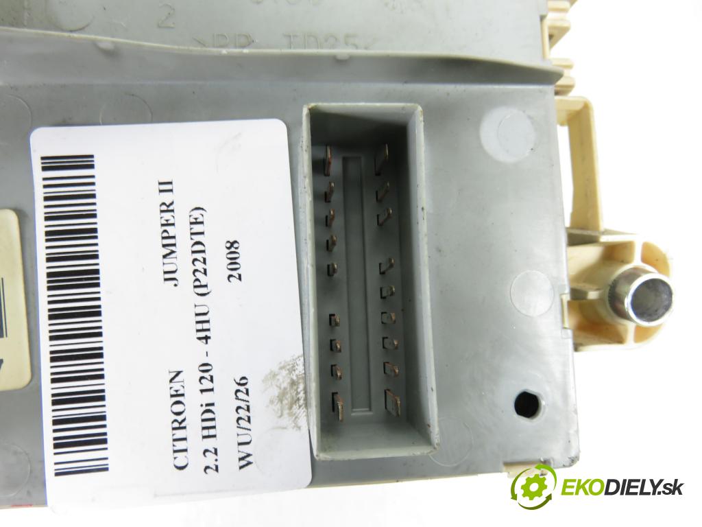 CITROEN JUMPER Skrzynia FURGON 2008 88,00 2.2 HDi 120 - 4HU (P22DTE) 2198,00 Skrinka POJISTKY: 1360733080