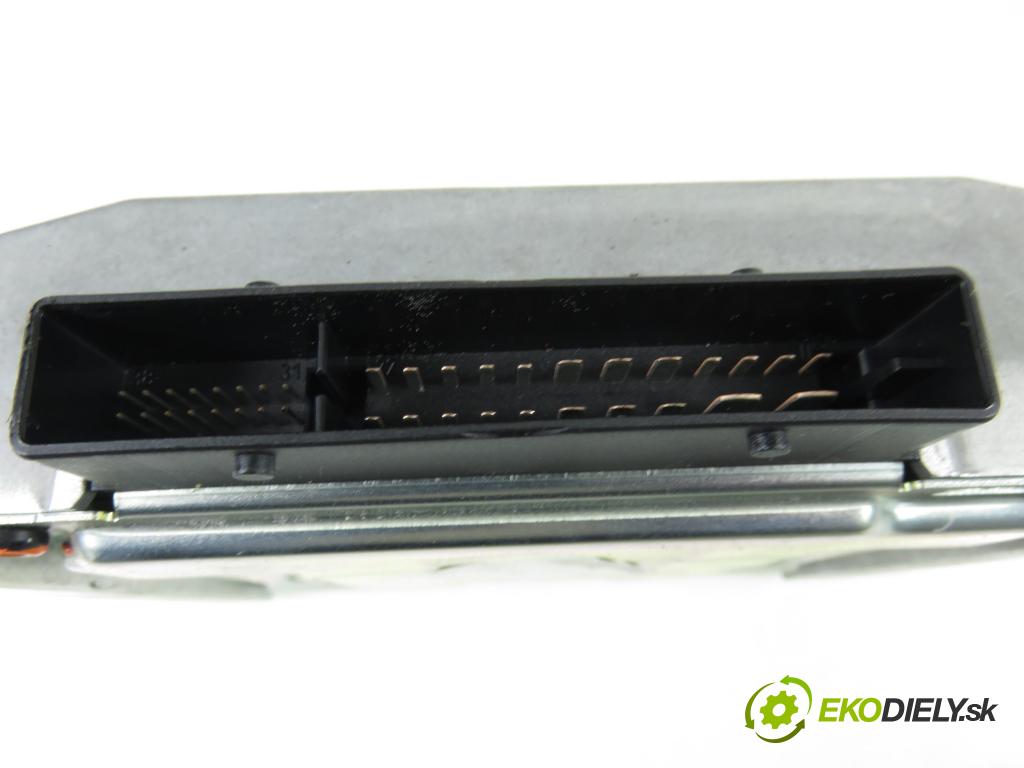 FORD S-MAX (WA6) MINIVAN 2012 118,00 1.6 EcoBoost - JTWA 1596,00 Zosilňovač AM2T18B849AB (Zosilňovač)