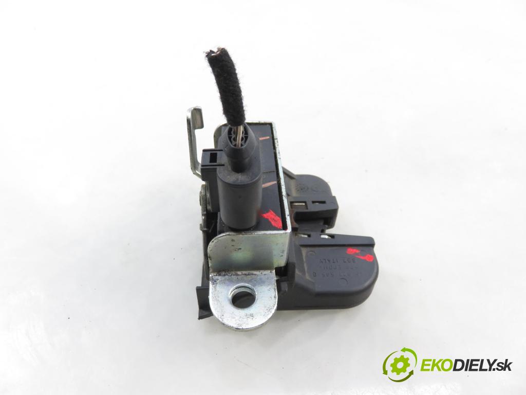 VW GOLF V (1K1) HB 2005 66,00 1.9 TDI PD 90 - BRU 1896,00 zámok dverí kufor EL. 1K6827505B